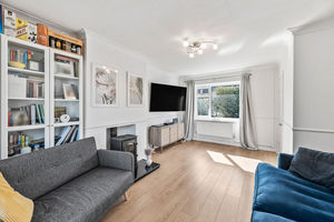 Lounge- click for photo gallery